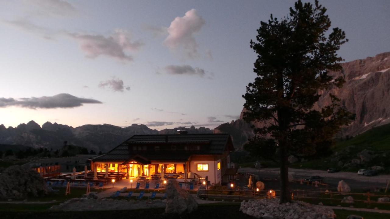 Passo Sella Dolomiti Mountain Resort Сельва-ді-Валь-Гардена Екстер'єр фото