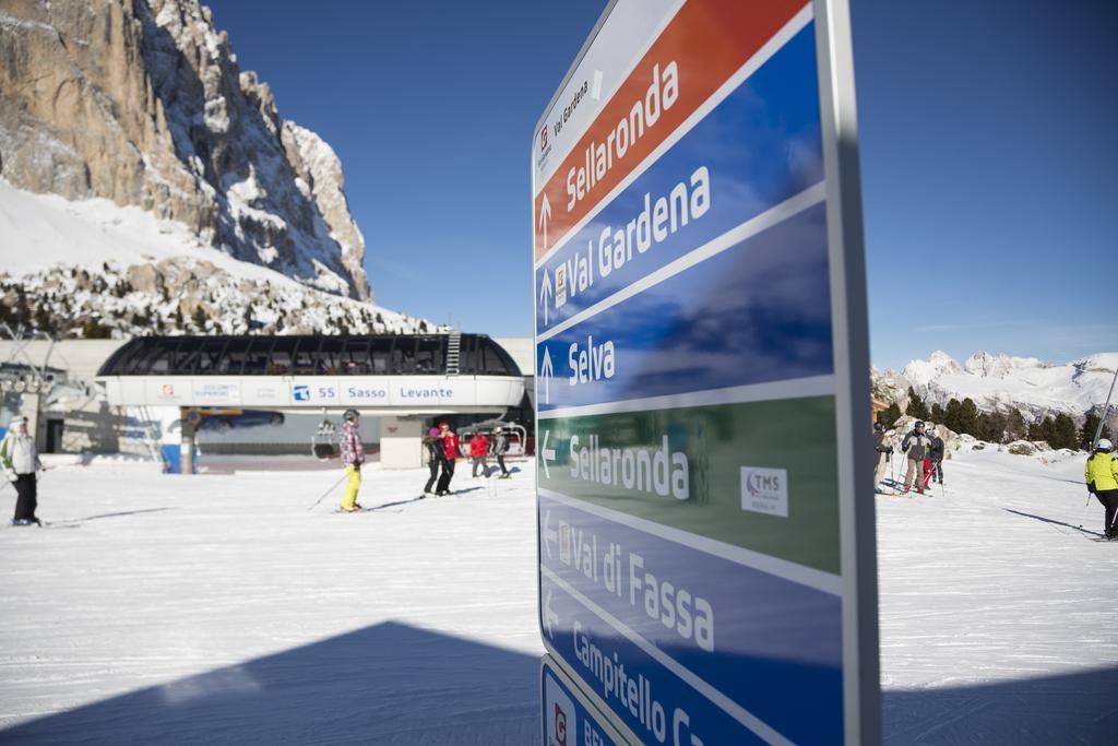 Passo Sella Dolomiti Mountain Resort Сельва-ді-Валь-Гардена Екстер'єр фото